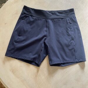 Columbia Women’s Omni-Shield Stretch Savannah Hill Hybrid Court Shorts, Blue, L